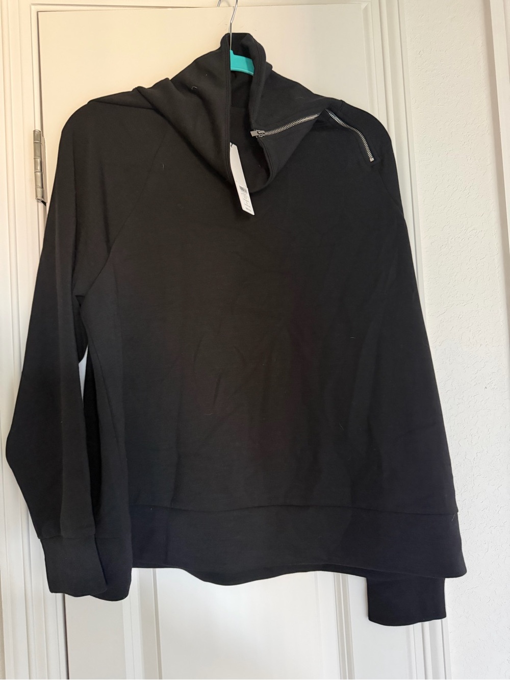 Chicos Black Sweatshirt with Zip Detail Size 3 (XL)